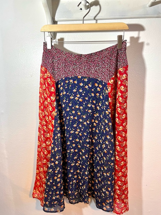 Dresses & Skirts - Anthropologie Meadow Rue
Prairie floral Midi skirt size 8